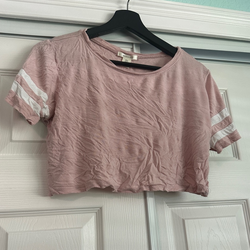 Pink stripe sleeve crop top